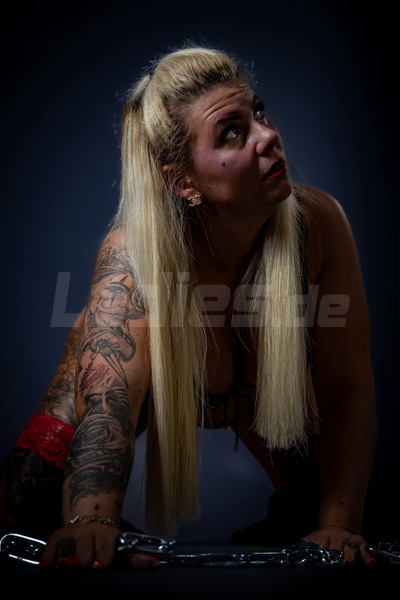 Foto von Deutsche Melina Bizarr Lady