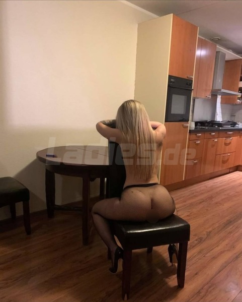 Foto von Denisa Party (18+)