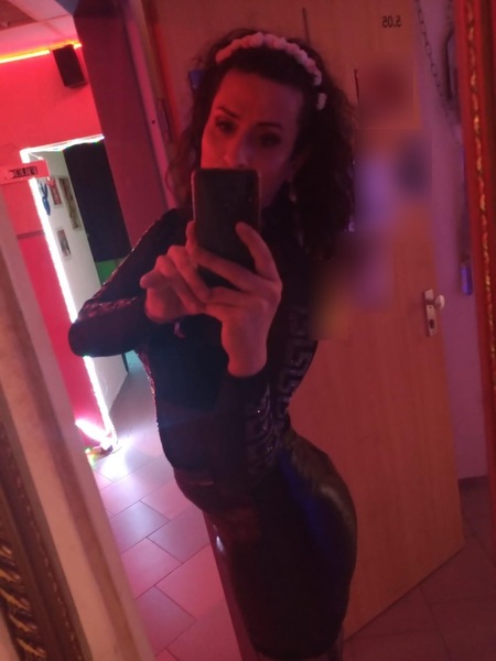 Foto von Ts Elektra zurück in Deutschland