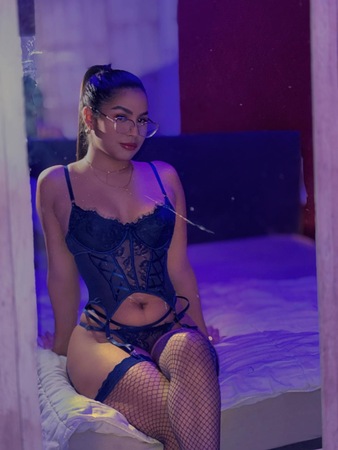 Kiara 23 J aus Kolumbien, München