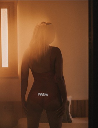 Neu! Patricia, Neuss