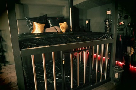 Dominastudio Mistress Empire, Hamburg-Dulsberg