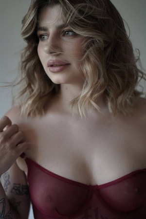 Laura NEU, Düsseldorf