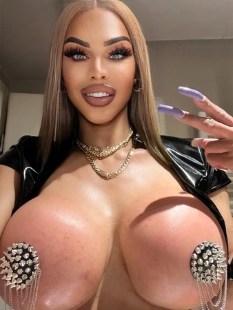 TS Vanessa XXL, Berlin