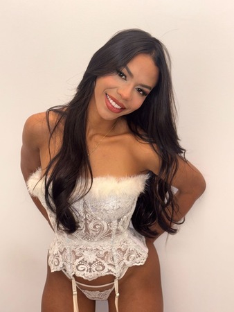 Emily 19 J., Hannover