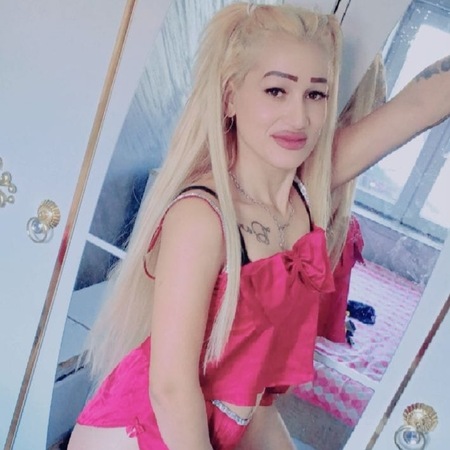 Monika -Ganz Neu, Magdeburg