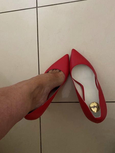 Foto von Bizarr Lady -Janine G*n Stuhl vorhanden