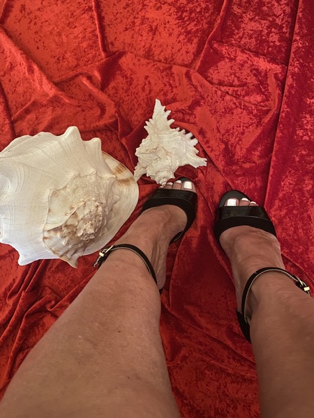Foto von Bizarr Lady -Janine G*n Stuhl vorhanden