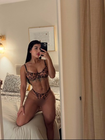 Ariana, Stuttgart