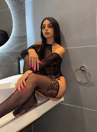 Isabella - Besuchbar + Haus & Hotelbesuche, Hannover