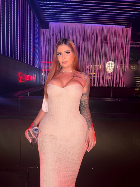 Foto von Jady Britto Mega Top
