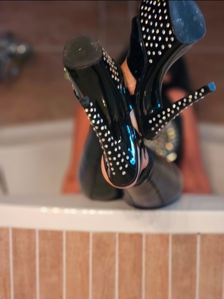 Foto von Lisa dominante animalische Dirty Lady