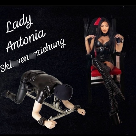 Lady Antonia, Karlsruhe