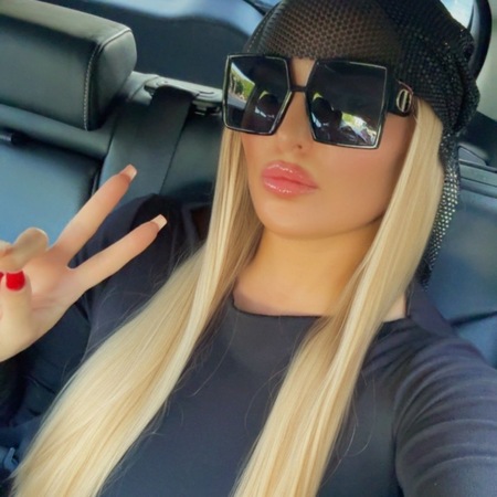 <img src="https://static.ladies-cdn.de/ladies/images/static-cdn/ladies-stars/img/ladies-stars-logo-icon.svg" class="starsContentIcon" />JASMYN** Naturbrüste 80 F**, Hamburg