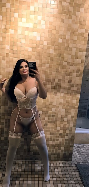 Foto von TRANS ANTHONELLA ITALIANA  bis Sonntag da !