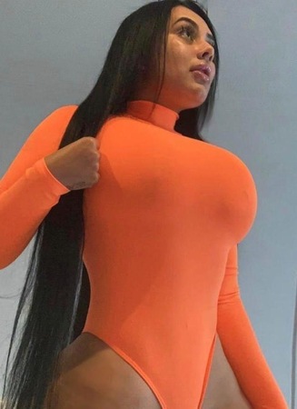 Amelia - Hot Latina Queen, München