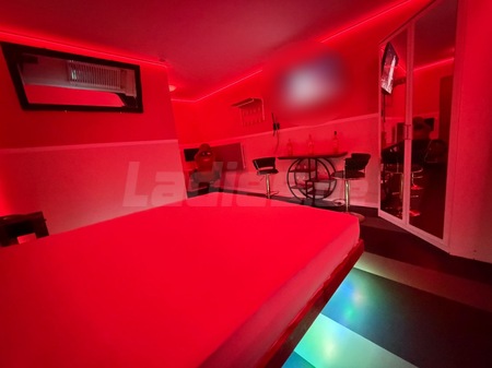 Eroscenter C33, Böblingen