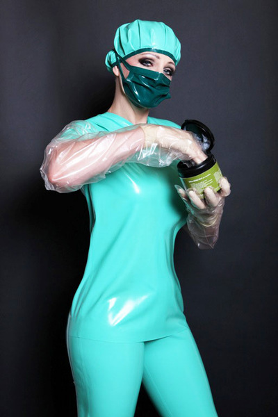 Foto von DOMINA ESTHER