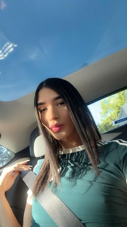 Ts Ashley, Düsseldorf