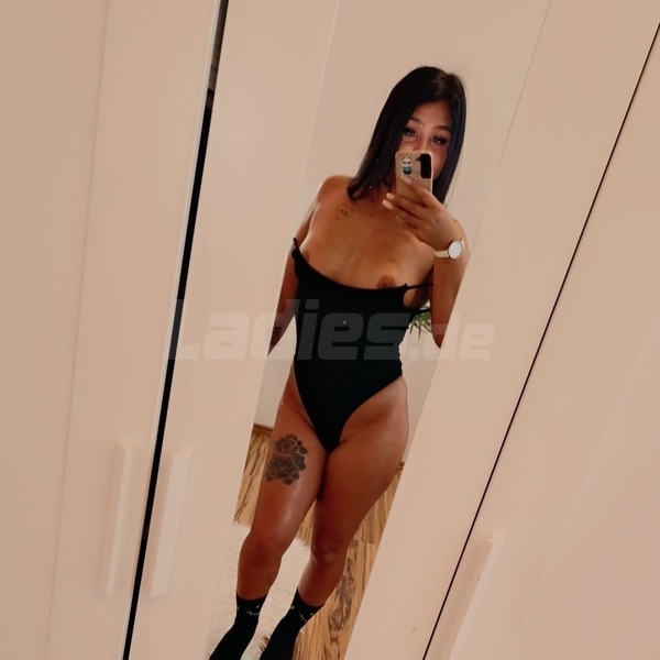 Elina *GANZ NEU*