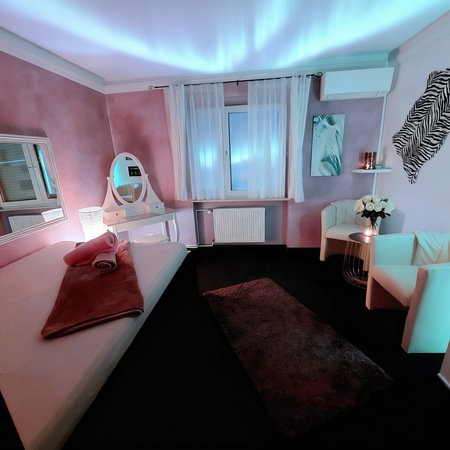 WIEDER-ERÖFFNUNG 07.04. SCHWALBENNEST, Kaiserslautern