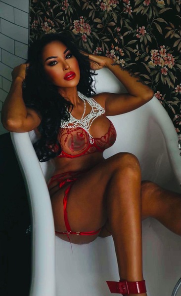 Foto von Reetu-Indische Tantra Meisterin