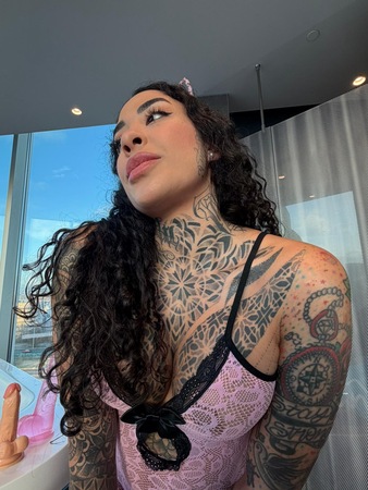 Sarah Lee, Düsseldorf