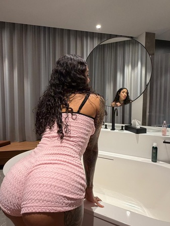 Sarah Lee, Düsseldorf