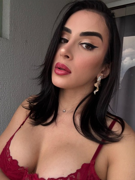 Foto von TS Elloah Guedes NUR WHATSAPP