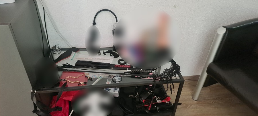 Foto von Sabrina dominant 24/7