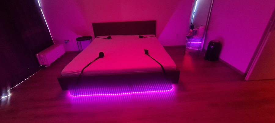 Foto von Sabrina dominant 24/7