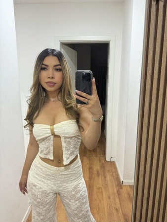 Karina, Siegen