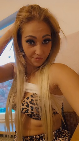 Elza *GANZ NEU*, Darmstadt