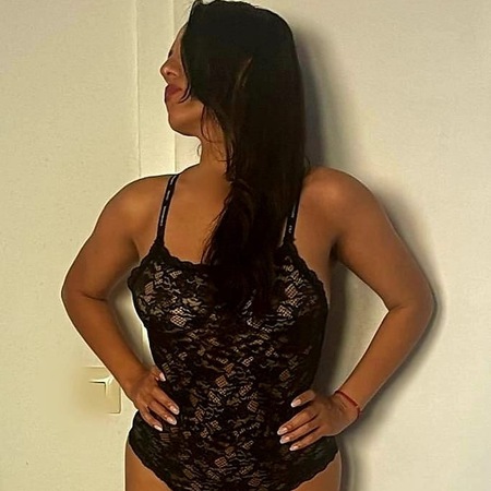 NEU!  Anna im Iris Massagestudio