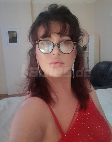 Foto von Maggy *90 H weibliche Kurven und Naturbrüsten*