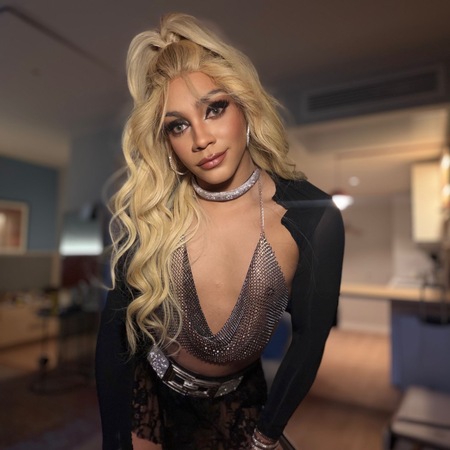 TS CLOHE PARTY DOMINA, München