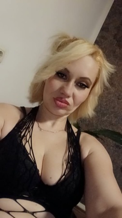 Sonya *AV Königin* GANZ NEU*, Landshut