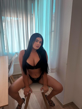 Tainá Melo, Düsseldorf