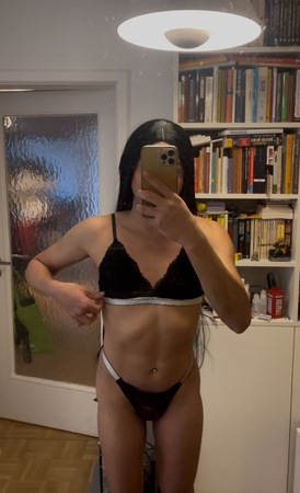 TS Alícia, Brasilianerin 22J., Freiburg im Breisgau