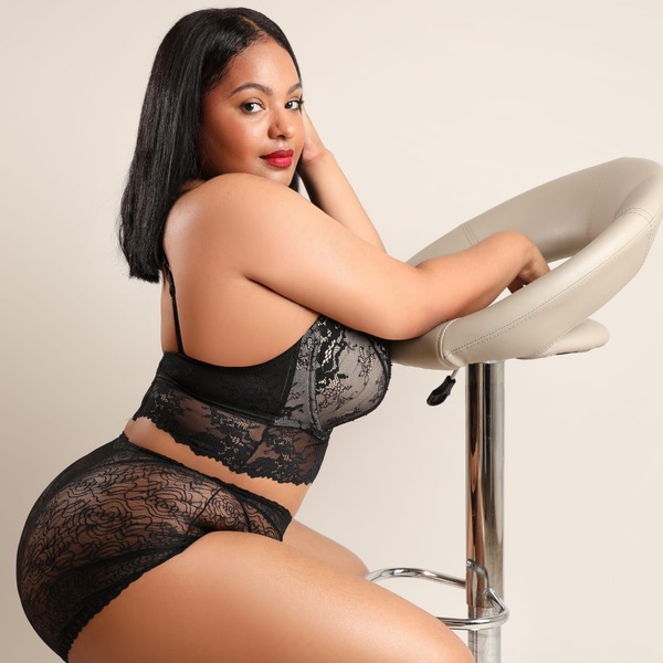 Carol-nur per WhatsApp