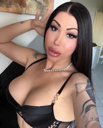 TS LARY BOMB DOOL, NEW Nummer, Hanau