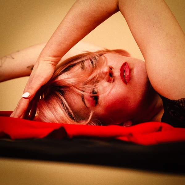 Bizarrlady Pixie Pee Magic – Berlin-Schoneberg photo 5