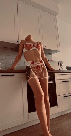 Sonya NEU bei AURA MASSAGE-STUDIO!, Georgsmarienhütte