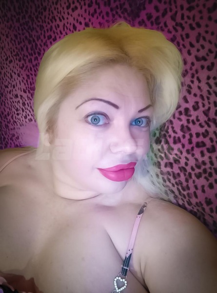 Foto von Charlotte Top Frau Top Service - Lollipopp Girls