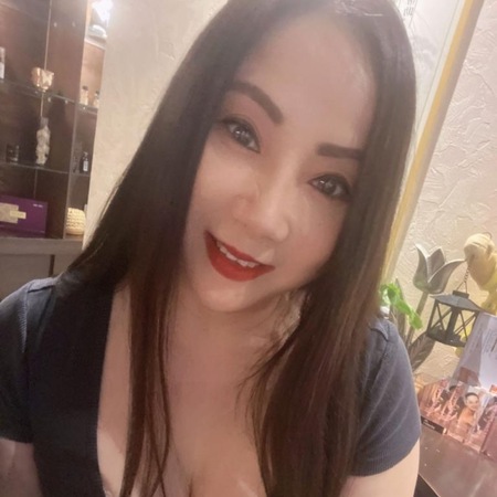 Lisa bei Asia-Massage, Duisburg