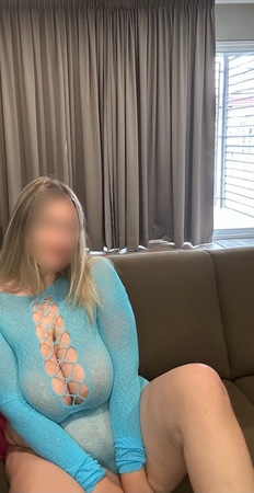 Melek - geile N*tte mit super Angebot!, Köln-Nippes