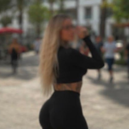 Deutsche Amelie Lux