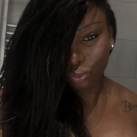 <img src="https://static.ladies-cdn.de/ladies/images/static-cdn/ladies-stars/img/ladies-stars-logo-icon.svg" class="starsContentIcon" />TS NAOMI 27 CM, Mannheim