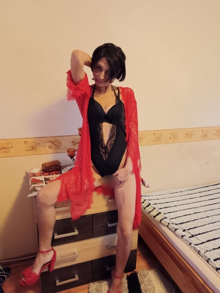 Vanessa *NEU* – Koln photo 4