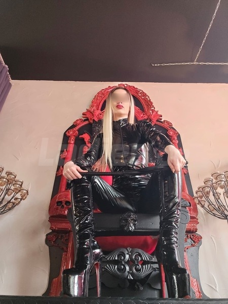 Foto von Lady Katharina Gefährlicher Engel
